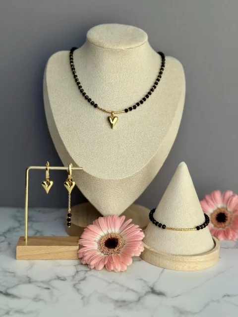 Black Bead and Gold Heart Jewelry Set